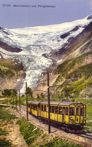 A Bernina-vasút vonata és a Palü-gleccser