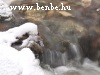 Borsószerûen növekvõ jégcsapok a sebes Cuha-patakban