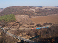 An unidentified MÁV-TR 418/M41 is headed for Tornanádaska between Edelény and Szendrőlád