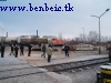 The A26 009 is bringing some freight cars to the MÁV sidings from inside the alumina factory