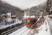 The ÖBB 5047 009-5 is arriving at Freiland