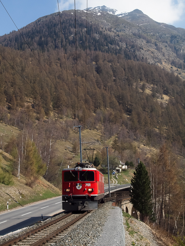 Az RhB Ge 6/6 II  701 Lavin fot