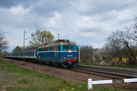 The MÁV-START V43 1001 seen between Rákoskert and Ecser