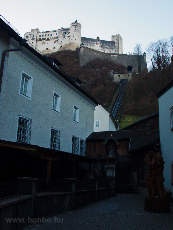 Salzburg - a sikló a felleg fotó