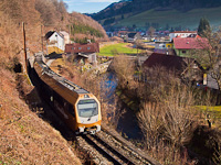 Az ET1-es Himmelstreppe Frankenfels belterületén a Mariazellerbahnon