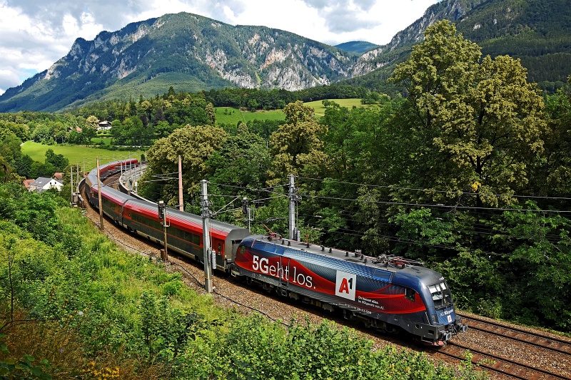 The ÖBB 1116 231-2  A1-Werb picture