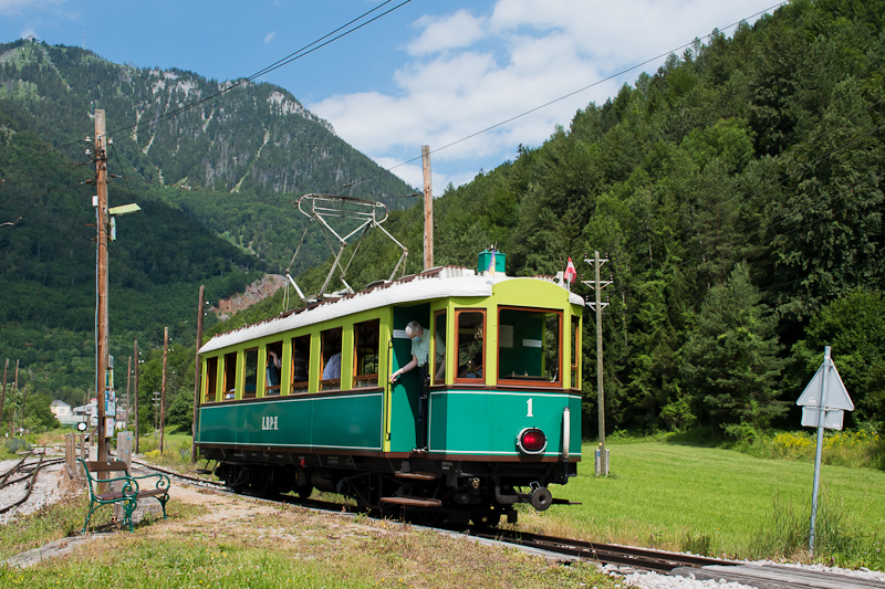A Höllentalbahn TW 1 Hirsch fotó