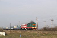 The ChME3-3375 with the Kárpátalja-expressz at Vylok