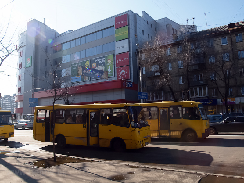 Marschrutkas in Kiiv photo