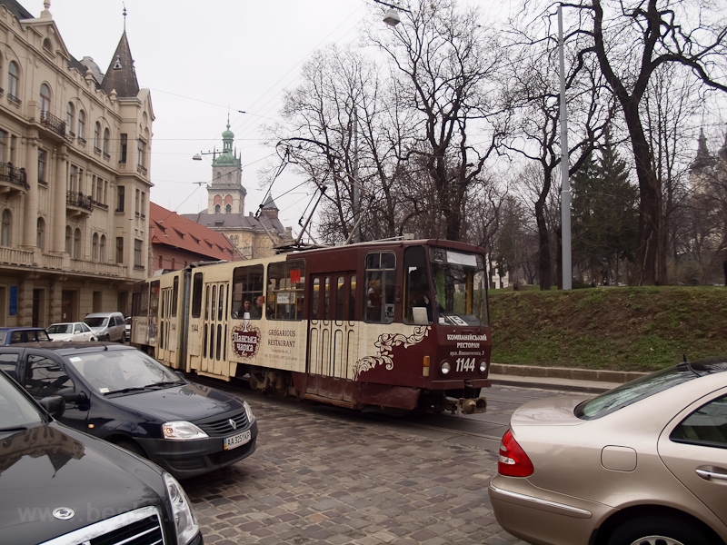 Lviv, a KT4 1144 pályaszámú fotó
