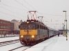 V43 1362 <q>jégtörő üzemmódban</q> Debrecen állomáson