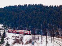 The ZSSK 671 004-0 / 971 004-1 double-decker, dual frequency electric multiple unit between Lucivna and Štrba zastavka