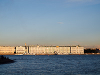 Szentpétervár a Néváról