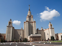 Az egyike a Sztálin épített Hét Nővérnek: a Lomonoszov-egyetem
