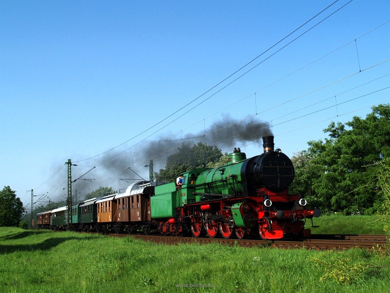 The Südbahn 109,109 between Dunakeszi alsó and Rákospalota-Újpest photo