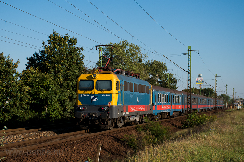 kép A 432 255 Szemeretelepnél
fotó