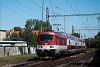 A ŽSSK 381 001-7 pályaszámú  Messerschmitt  mozdonya emeletes ingavonattal Malacka (Malacky) állomáson
