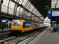 The NS E186 120 TRAXX seen in front of an InterCityDirect train heading for Breda at Amsterdam Centraal