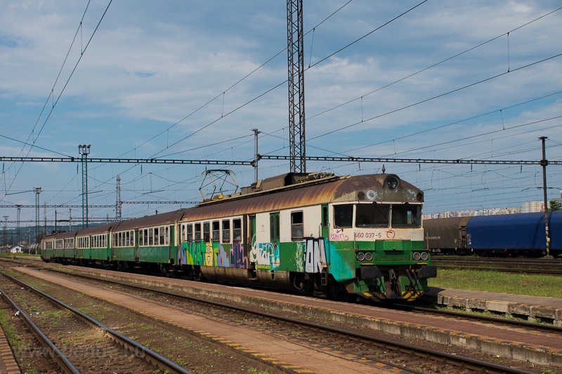 The ŽSSK 460 037-5 see picture