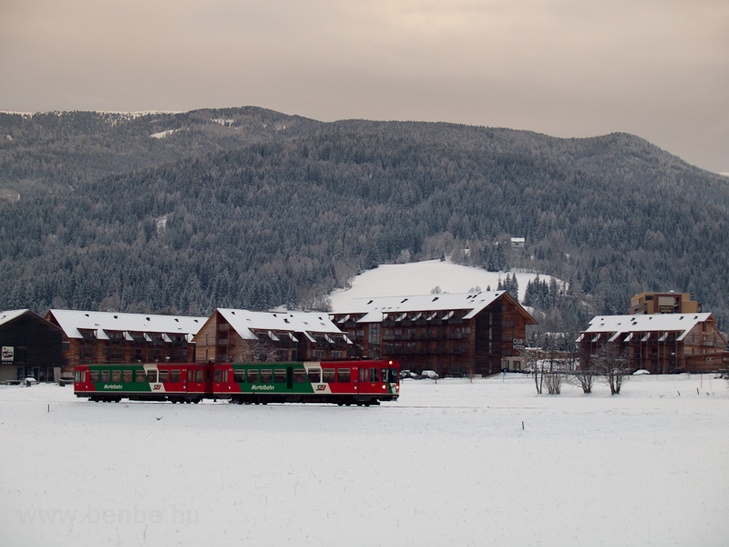 Az STLB Murtalbahn VT33-VS4 fot