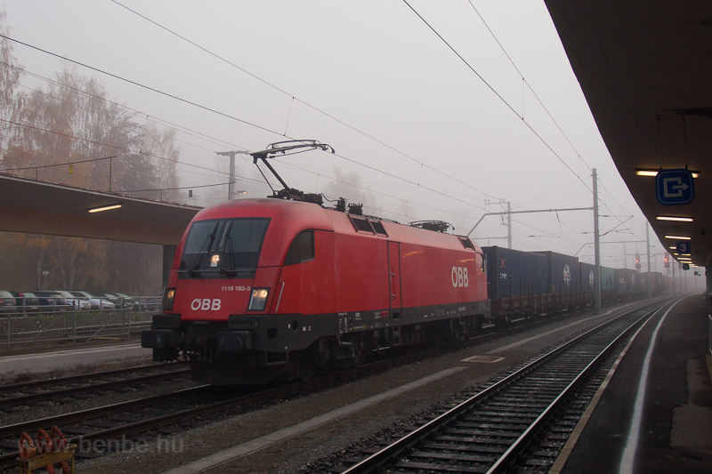 The ÖBB 1116 183-3 seen at  photo