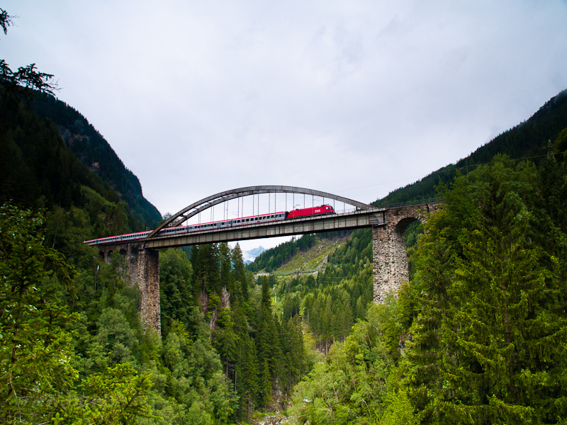 Az Arlbergbahn-Ostrampe ékk fotó