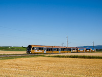 The NÖVOG Himmelstreppe ET 8 seen hauling the panoramic train between Ober Grafendorf and Klangen 