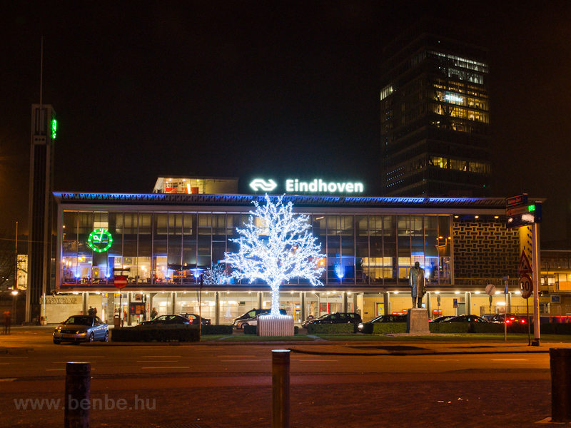 Eindhoven állomása fotó