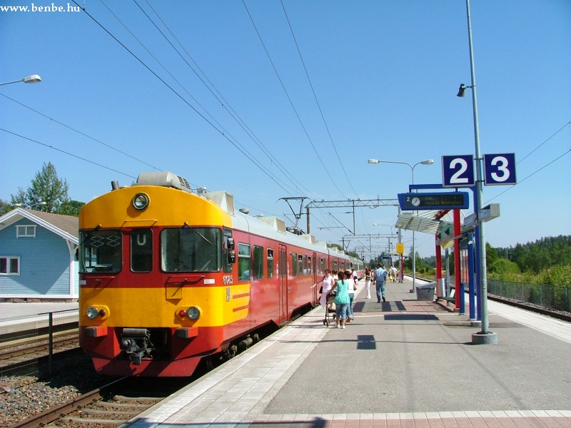 kép Sm2-es vonat Kauklahtiban fotó