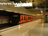 A 202 számú Bombardier metrószerelvény Kajsaniemi metróállomáson Helsinkiben