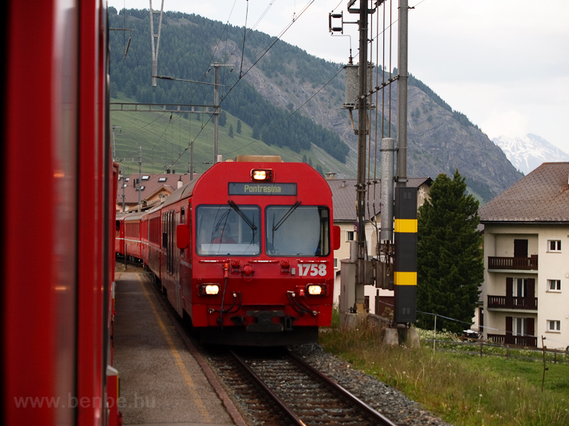 A Rhätische Bahn (RhB) BDt  fotó