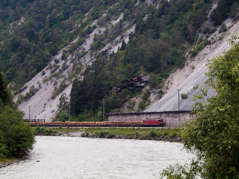 A Rhätische Bahn Ge 6/6 II  fotó