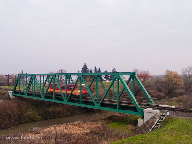 The Bzmot 356 at the Kraszna-bridge by Kocsord photo