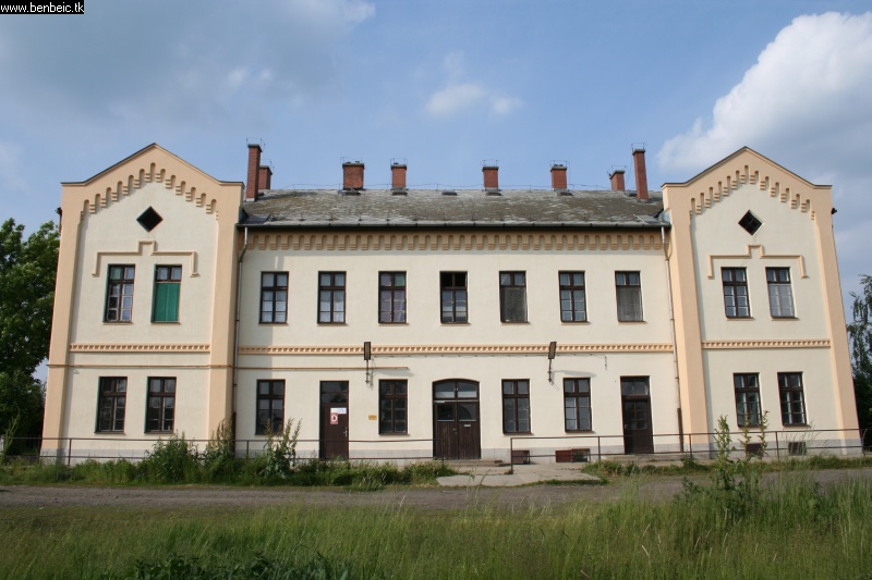 több karcsú farmacie-ban