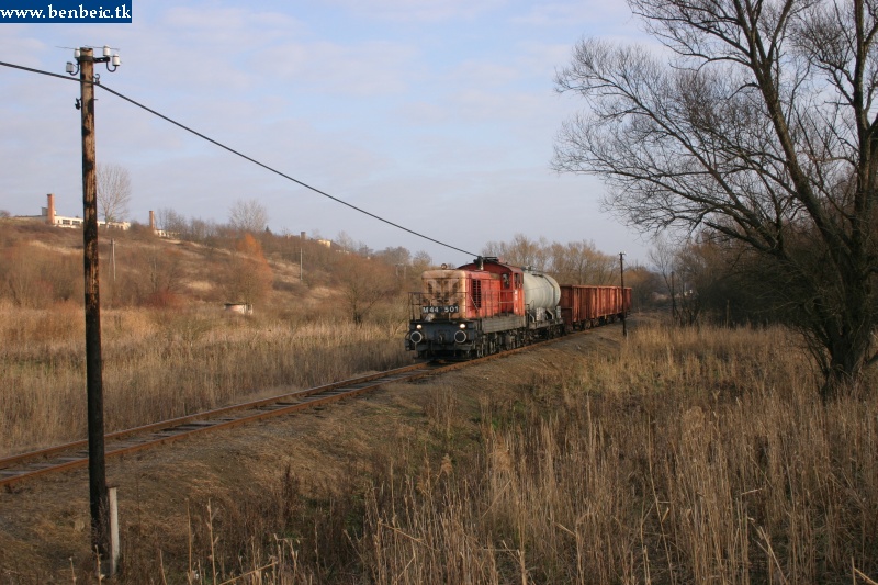 The M44 501 between Rétság and Tolmács photo