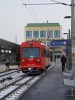 Az 5090 007-5 pályaszámú keskennyomtávú motorkocsi várakozik a St. Pölten-i pályaudvaron