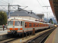 kép