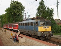 kép