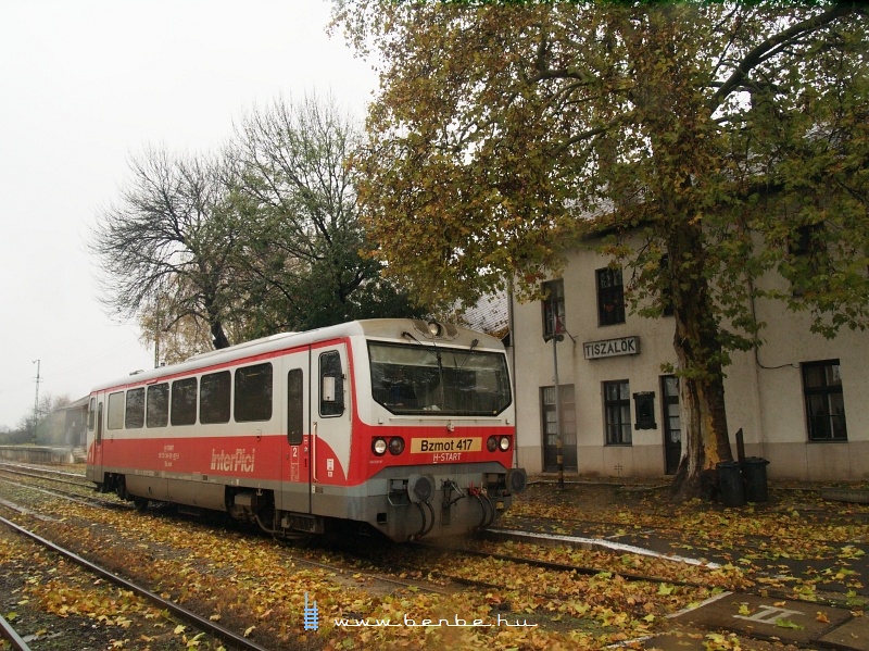 Bzmot 417 at Tiszalk station photo