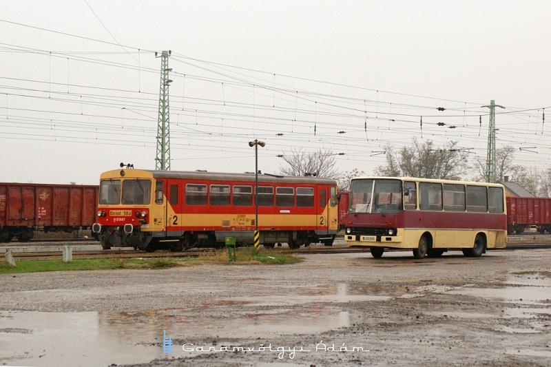 The Bzmot 383 at Karcag photo