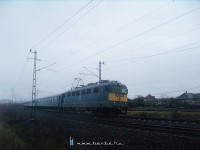 kép