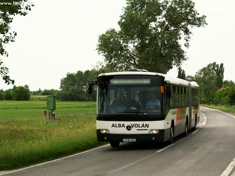 Long-distance Mercedes Connecto bus photo