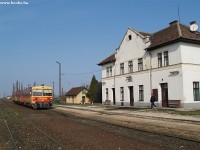 kép