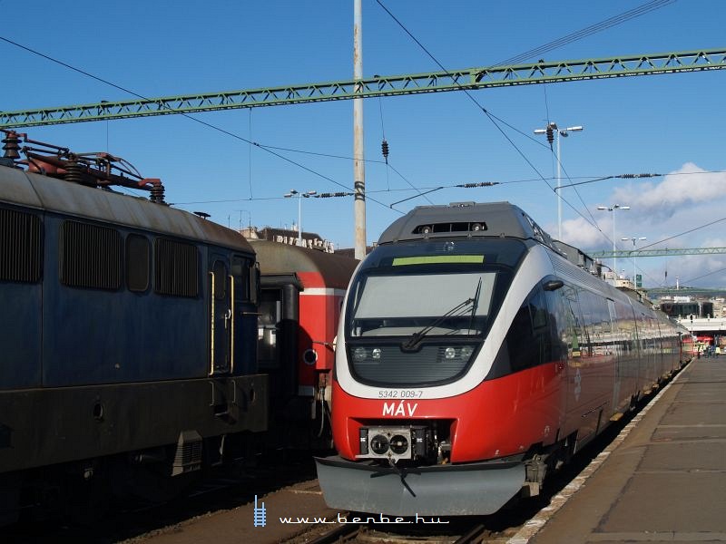 5342 009-7 a Déliben fotó
