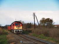 The M62 165 between Szkesfehrvr and Szrazrt with a freight train