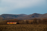 The MV Bzmot 341 seen between Disjenő and Borsosberny