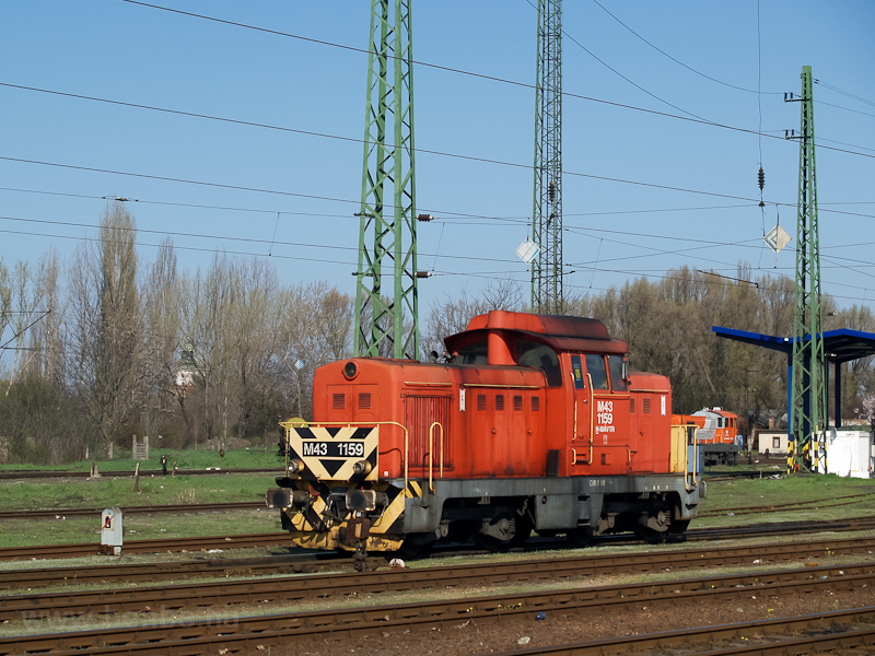 A MÁV-TR M43 1159 Hatvan állomáson
 fotó