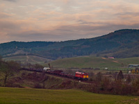 The MV-TR M62 224 seen between Somoskőjfalu and Salgtarjn
