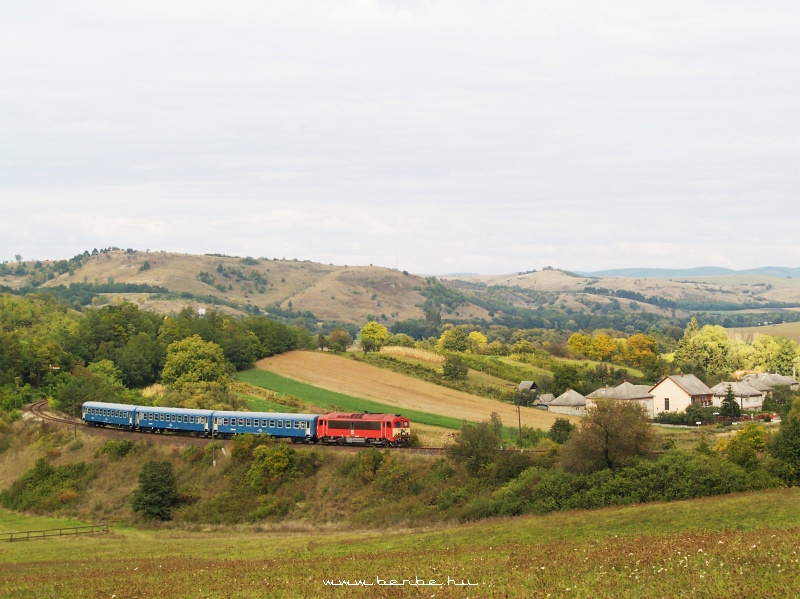 The M41 2163 at Szilvsvrad, over the Egres-valley photo