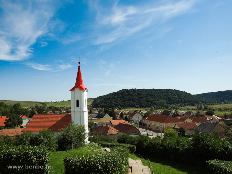 Szendrőlád a kápolnátó fotó